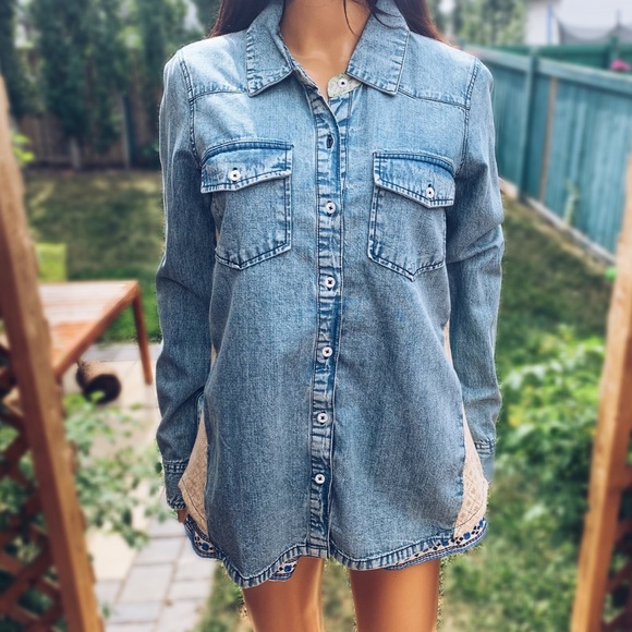 Billabong Denim Shirt with Lace - Picture 6 of 15